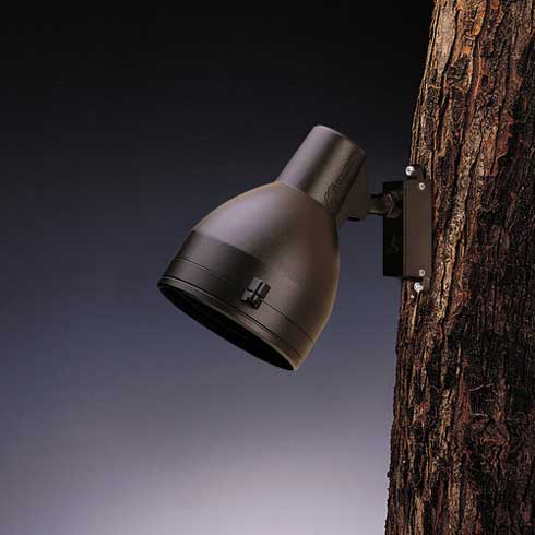 Прожектор с креплением на дереве